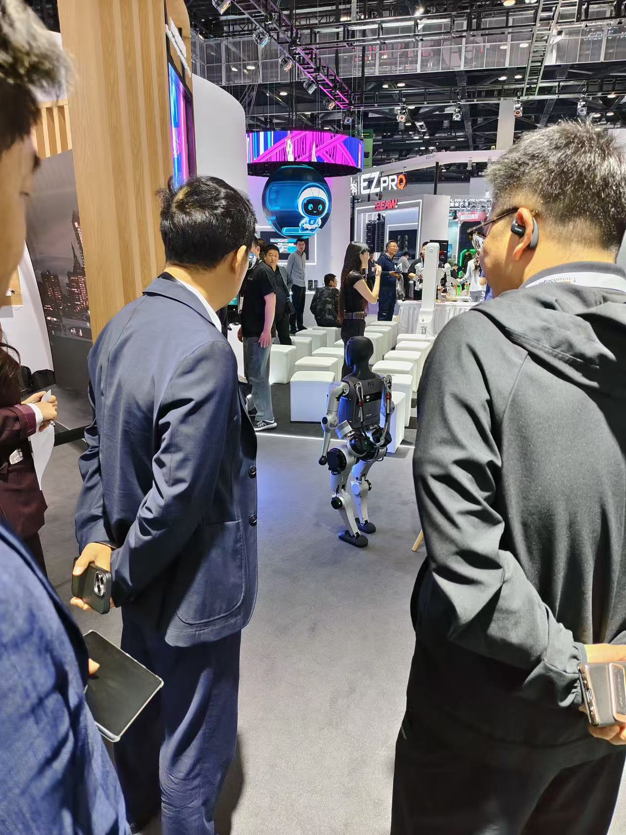 234920244677d82079ae64c87de368ab